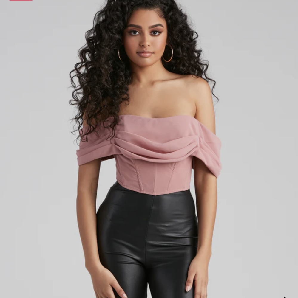 Windsor corset off the shoulder crop blouse